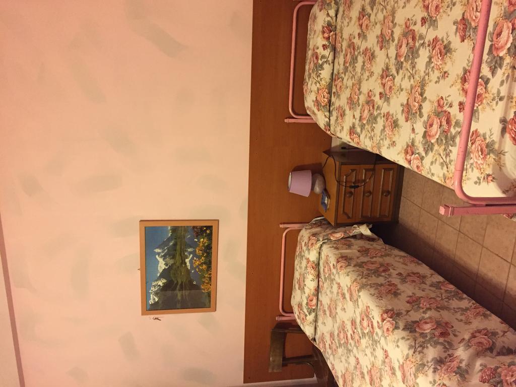 Albergo Anna Ciampino Exterior photo